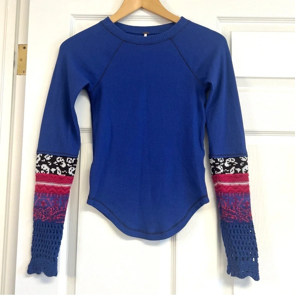 Free people In The Mix cuff crochet knit top thermal super nova blue boho XS
